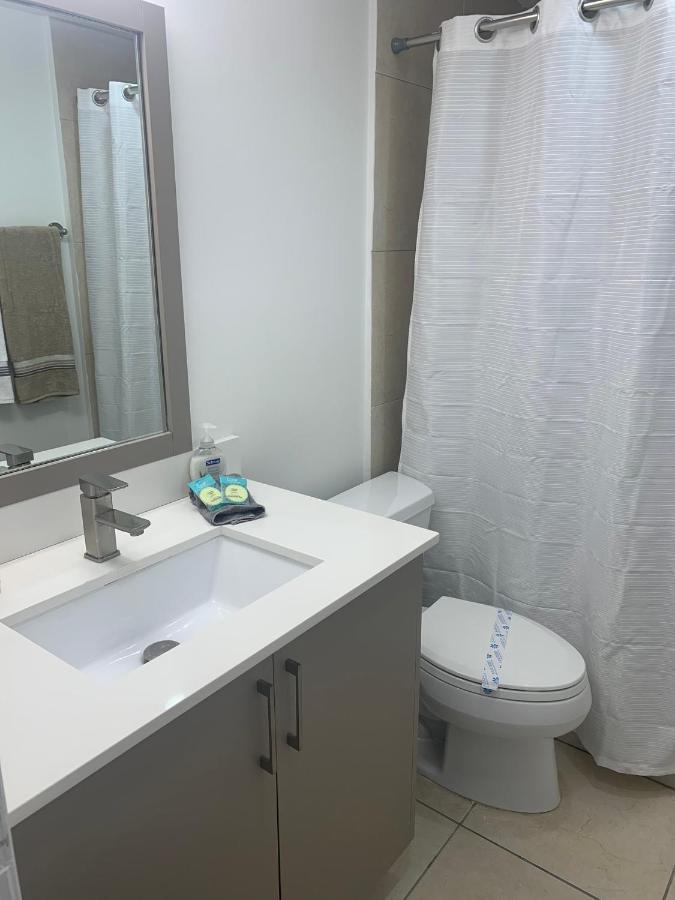 Great Private Room Miami Beach Exterior photo